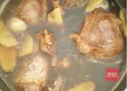 Illustration of family secret braised beef recipe 8