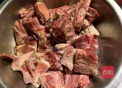 Illustration of braised lamb chops 2