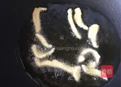 Illustration of how to make sweet and sour chicken tenders 2