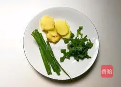 Illustration of how to make pepper salmon bones 2