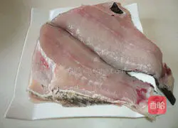 Illustration of how to make sweet and sour squirrel fish 2