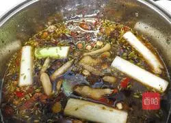 Illustration of Sichuan home-style braised food 5