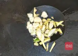 Chili Illustration of how to fry squid tentacles 4