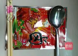 Illustration of how to make braised meat dishes (chicken wings and chicken feet) 4