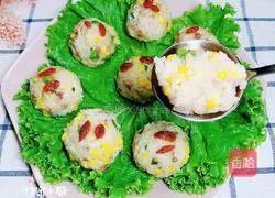 Illustration of how to make steamed rice balls with bacon and vegetables 15