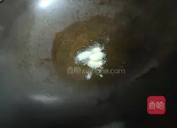 Illustration of how to make fried duck gizzards 6