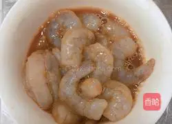 Asparagus, Shrimp and Scrambled Eggs Recipe Illustration 3