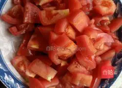 Illustration of how to make fried eggs with tomatoes 1