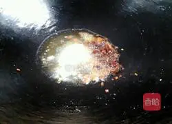 Salted Fish Illustration of how to make eggplant stew 12