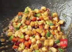 Illustration of how to make Gongbao chicken 5