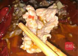 Illustration of how to make boiled beef 6