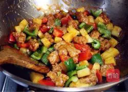 Pineapple Sweet and Sour Pork Recipe Illustration 13