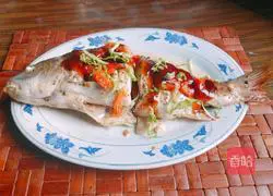 Illustration of how to make steamed fish 14