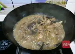 Illustration of how to cook chicken legs and stewed mushrooms 8