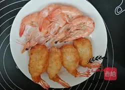 Illustration of how to make two shrimps at home 19