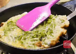 Crisp, tender and fragrant, illustration of how to make toon baked eggs 7