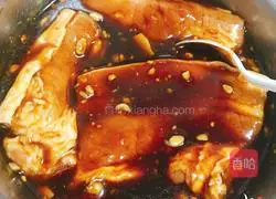 Honey Barbecued Pork Recipe Illustration 4