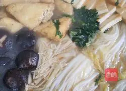 Heart-warming hot pot recipe illustration 12