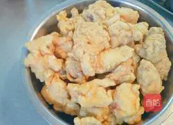 Illustration of how to make braised chicken nuggets (Northwestern style) 7