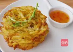 Illustration of how to make potato shredded cake 8