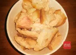 Illustration of how to make twice-cooked pork with hot pepper 5