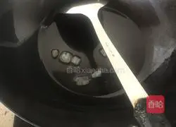 Illustration of how to braise Wuchang fish with rock sugar 3