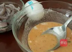 Illustration of Korean seafood scallion pancakes 2