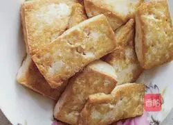 Illustration of how to make fish head hot pot with sesame seeds 4