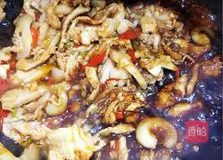 Illustration of how to make farm stir-fried pork 3