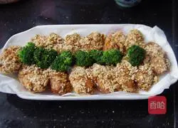 An illustration of how to make fried chicken wings 4