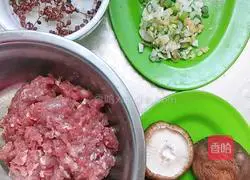 Illustration of how to make meat stuffed with mushrooms 1