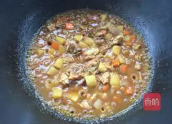 Illustration of Curry Potato Braised Chicken 7