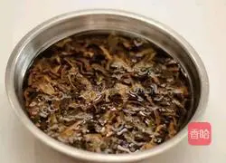 Illustration of how to make pork with pickled vegetables 2