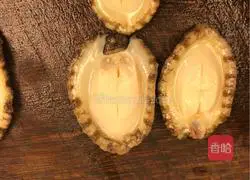 Illustration of how to make dry baked abalone 2