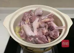 Illustration of how to make braised duck with ginger 4