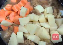 Illustration of how to make curry chicken rice 6