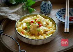 Illustration of how to make braised chicken wings with lotus root in sour soup 11