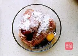 Illustration of how to make vermicelli meatballs stuffed with winter melon 2