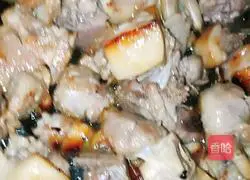 Illustration of how to make beer duck 5