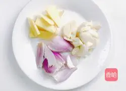 Illustration of braised money grabbing hand 5