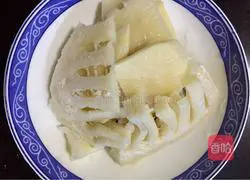 Illustration of how to make organic cauliflower in a dry pot 5