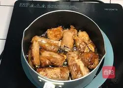 How to make sweet and sour pork ribs Illustration 10