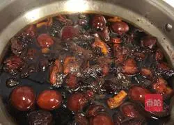 Illustration of how to make sweet vinegar pig's feet and ginger 14