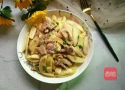 Illustration of how to make fried pork slices with wild rice 13