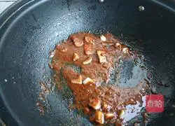 Illustration of how to make diced chicken in sauce 7