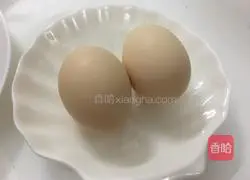 Illustration of how to make fried eggs with leeks 2