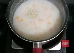 Illustration of how to make zinc-supplemented clam porridge (baby food supplement) 10