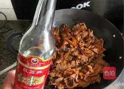 Illustration of how to cook beef tongue in casserole 14