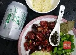 Illustration of how to make spicy crayfish 6