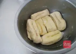 Xinjiang Large Plate Chicken Recipe Illustration 2